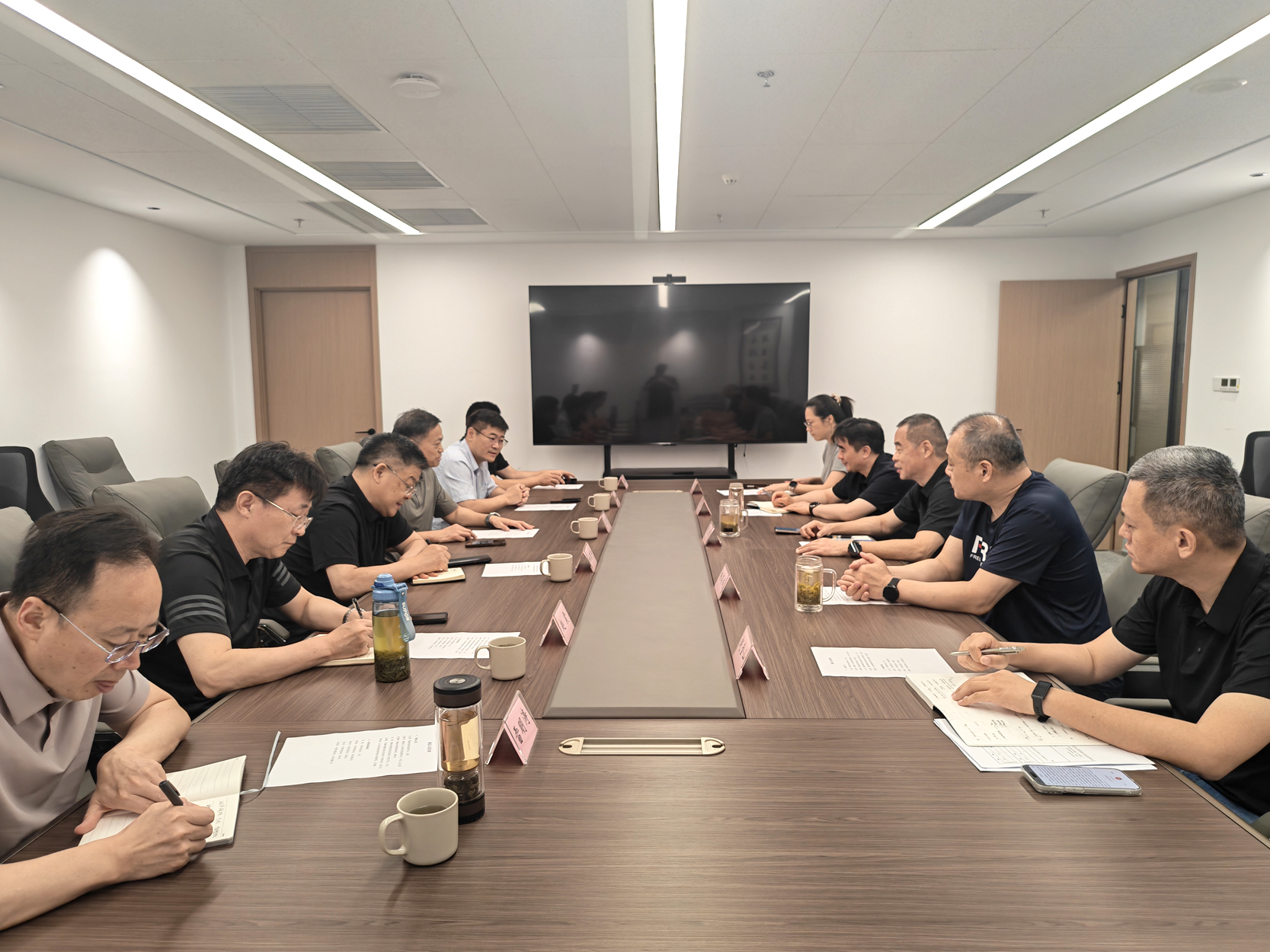 肥城市政协党组书记、主席王志勇一行走访中国安装协会