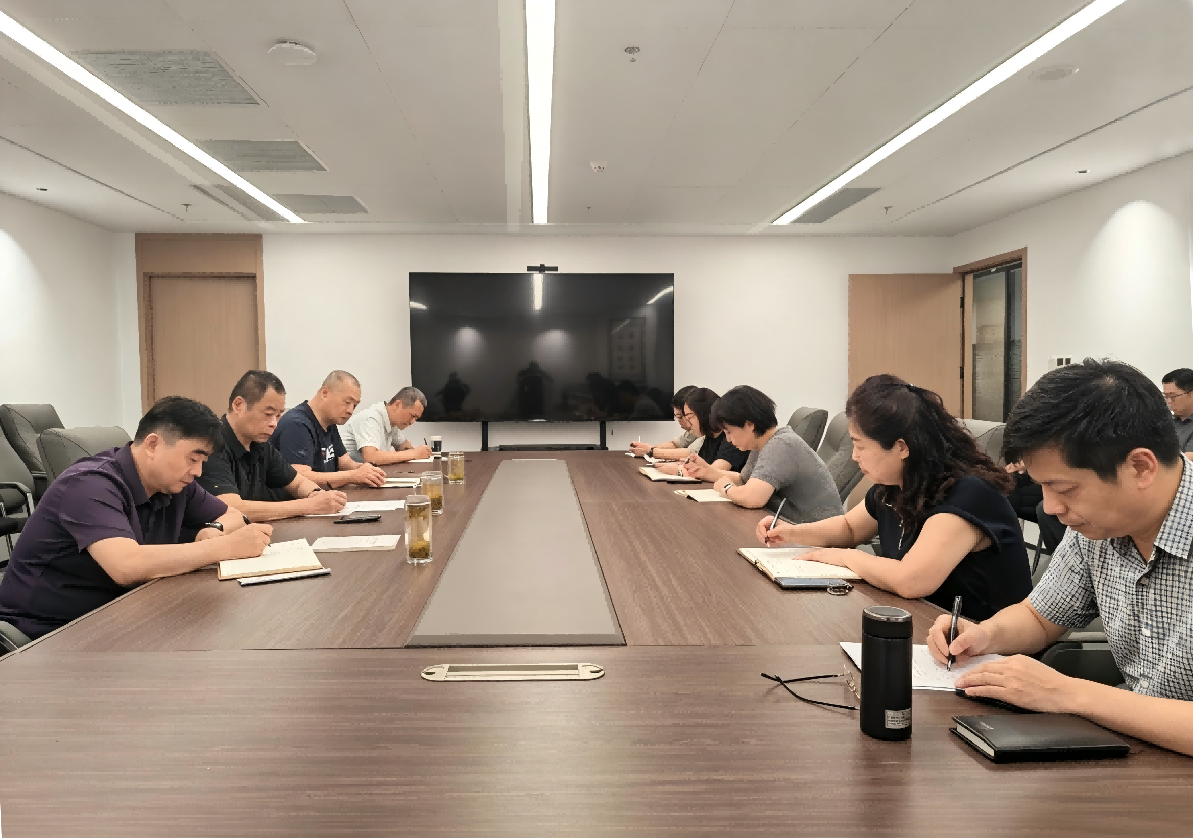 中国安装协会党支部开展“迎七一”主题党日活动暨专题党课
